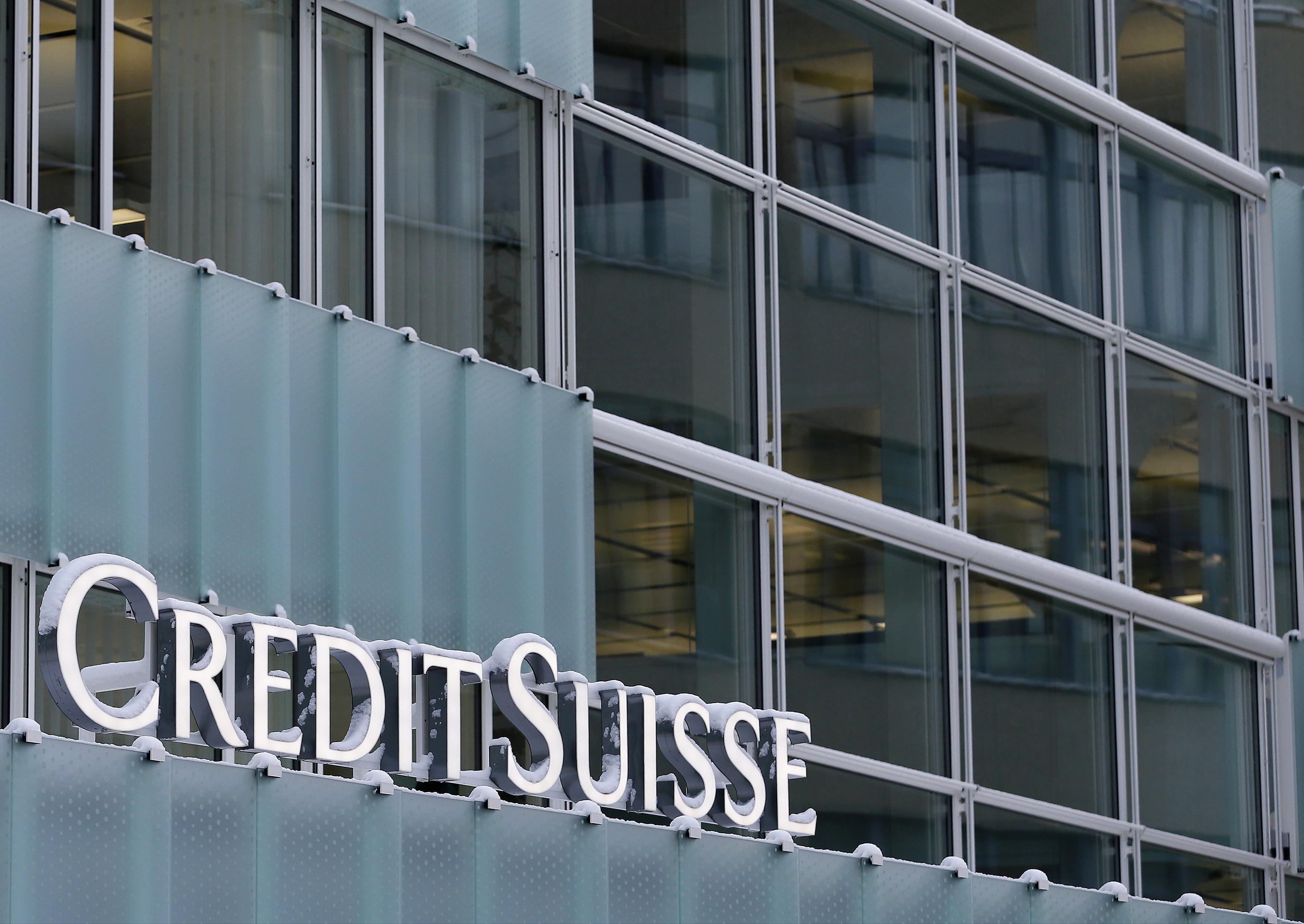 Швейцарский банк. Банки Швейцарии. Директор credit Suisse. Credit Suisse в Швейцарии.
