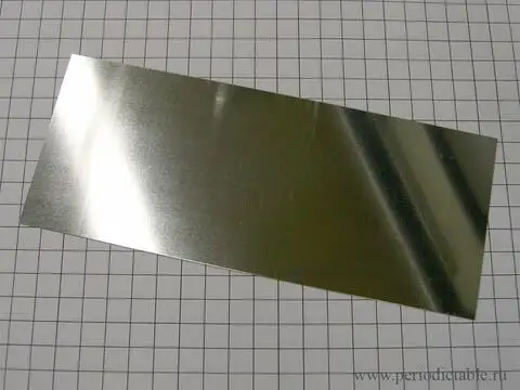Лист из цветного металла молибдена