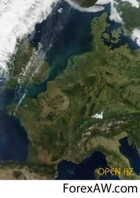 Вид Западной Европы с космоса