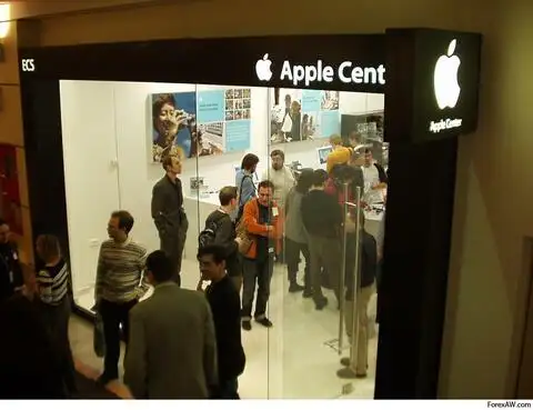 45. Apple Center shop in Russia