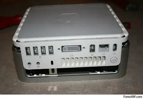 89. Порты на задней стороне Mac mini Intel первого поколения